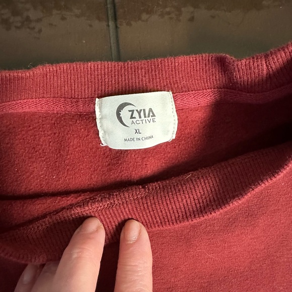 Zyia Claret Relaxation Crewneck Sweatshirt - Picture 5 of 7